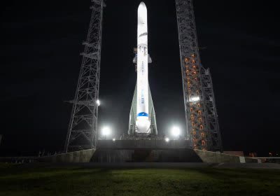 blue origin glenn amazon rocket