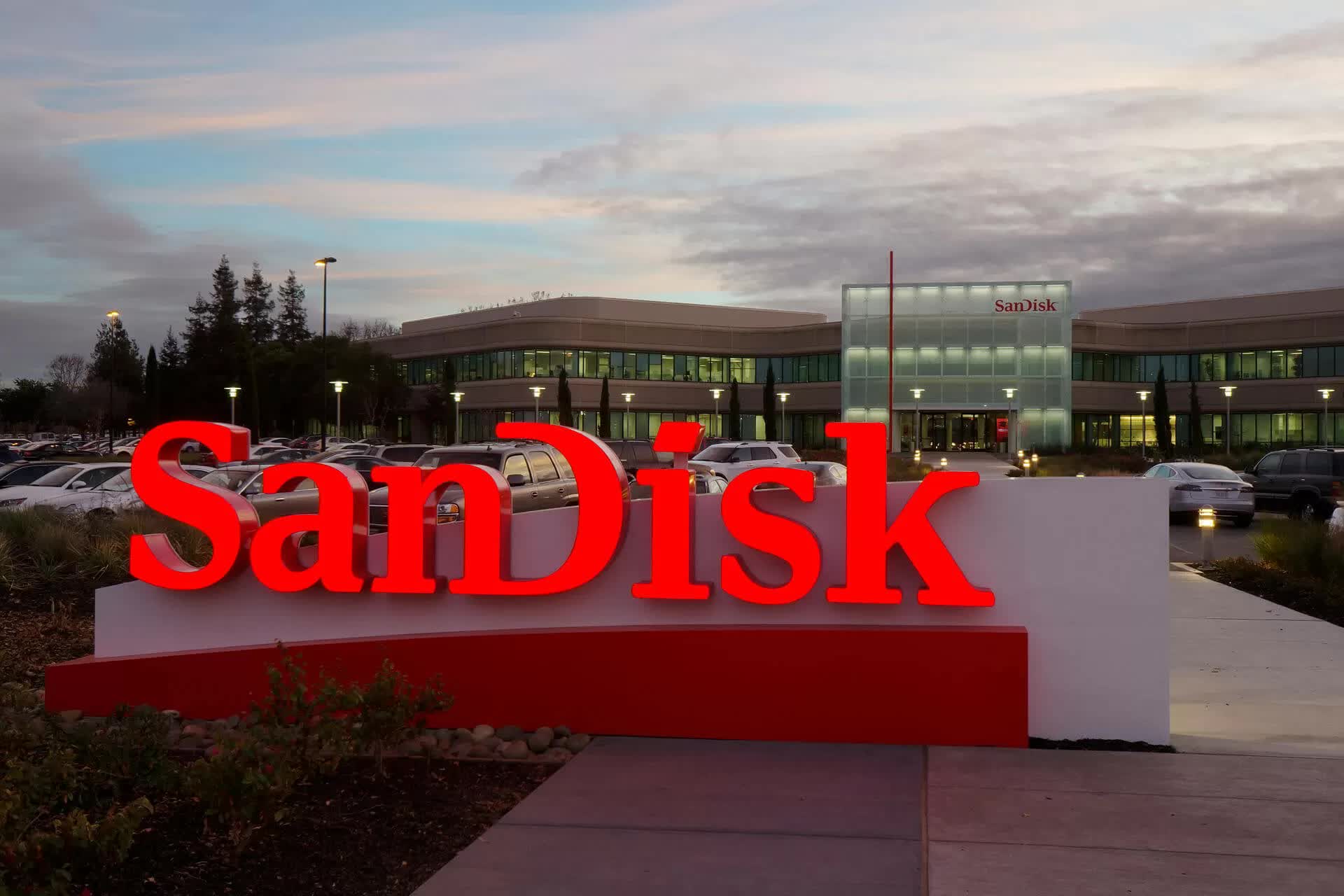 SanDisk's new Gen5 SSD offers blistering 14,000 MB/s speeds at just 7W