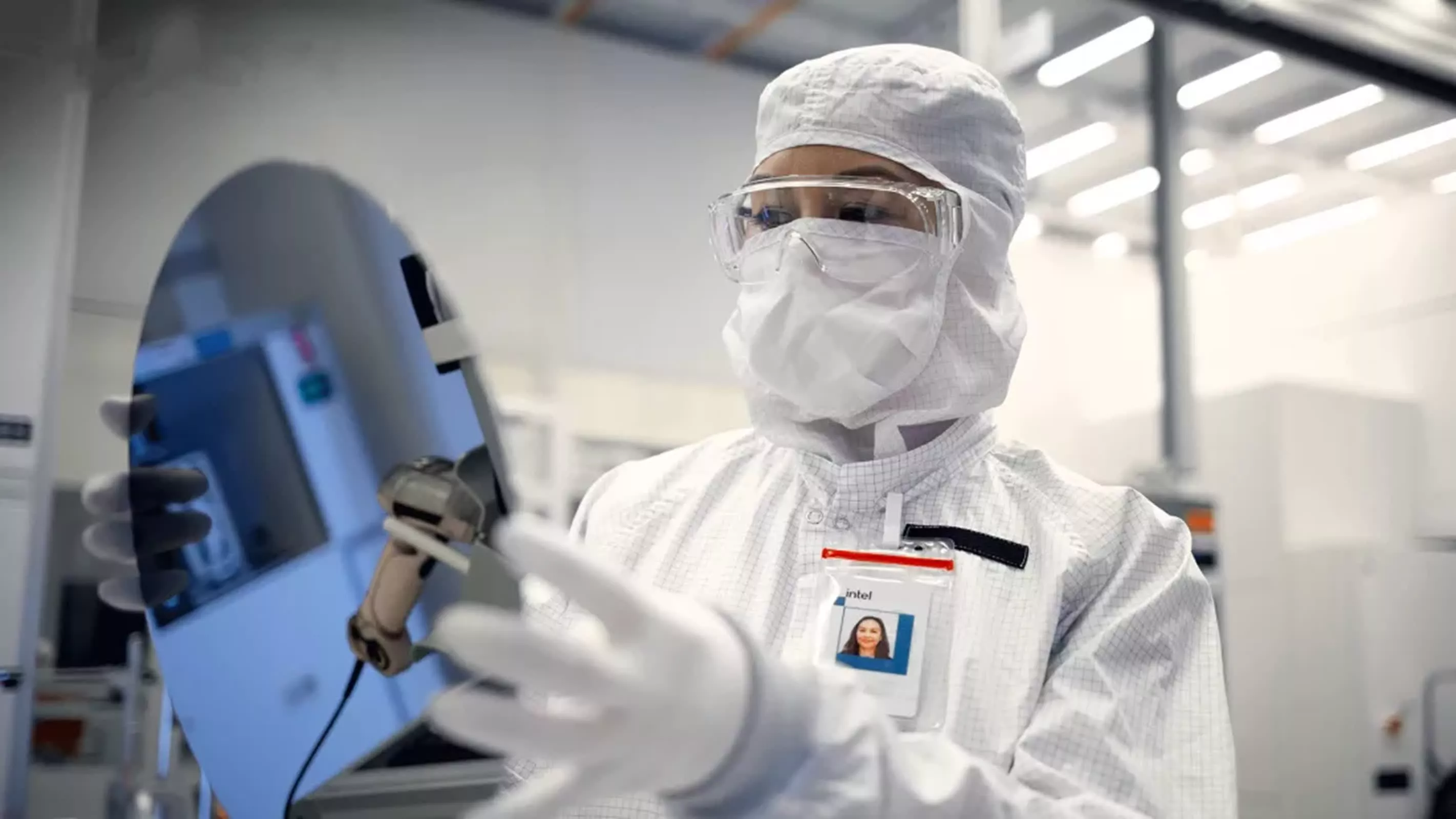 Intel's $13B foundry loss raises stakes for potential TSMC partnership